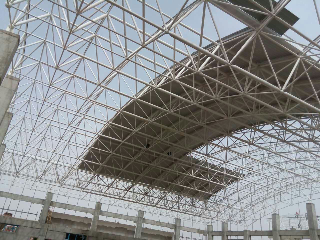咸阳一汽网架